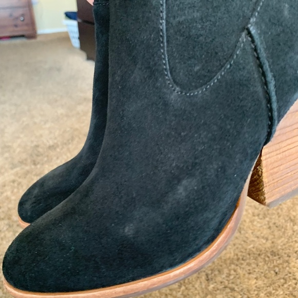 Kork-Ease Laura Black Suede Western Style Ankle Wedge Boots Sz.9 - Picture 5 of 12